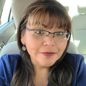 Meet your Posher, Pam